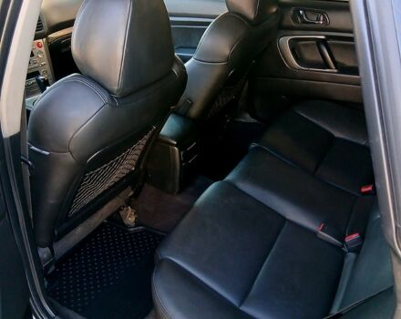 Черный Субару Легаси, объемом двигателя 3 л и пробегом 250 тыс. км за 7200 $, фото 3 на Automoto.ua