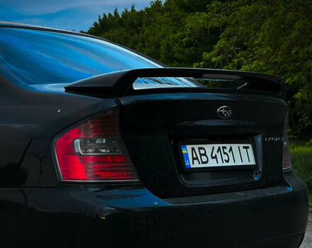 Черный Субару Легаси, объемом двигателя 1.99 л и пробегом 309 тыс. км за 4000 $, фото 5 на Automoto.ua