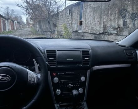 Черный Субару Легаси, объемом двигателя 2 л и пробегом 251 тыс. км за 4500 $, фото 9 на Automoto.ua