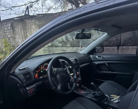 Черный Субару Легаси, объемом двигателя 2 л и пробегом 251 тыс. км за 4500 $, фото 7 на Automoto.ua