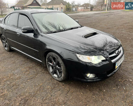 Черный Субару Легаси, объемом двигателя 1.99 л и пробегом 327 тыс. км за 5500 $, фото 7 на Automoto.ua