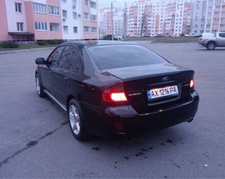 Чорний Субару Легасі, об'ємом двигуна 2 л та пробігом 250 тис. км за 4000 $, фото 1 на Automoto.ua