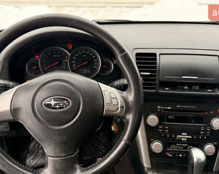 Черный Субару Легаси, объемом двигателя 2 л и пробегом 235 тыс. км за 5500 $, фото 10 на Automoto.ua