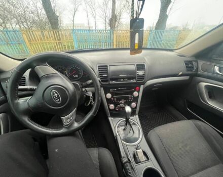 Черный Субару Легаси, объемом двигателя 2 л и пробегом 327 тыс. км за 5500 $, фото 7 на Automoto.ua