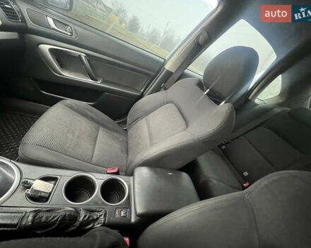 Черный Субару Легаси, объемом двигателя 1.99 л и пробегом 327 тыс. км за 5500 $, фото 14 на Automoto.ua