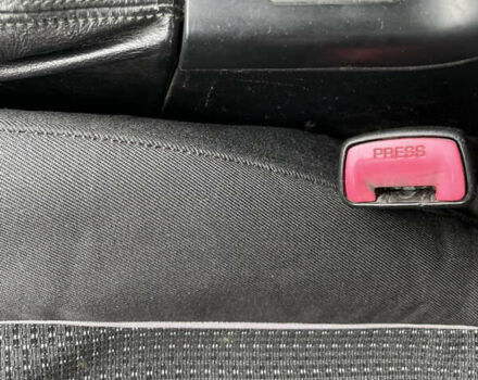 Черный Субару Легаси, объемом двигателя 1.99 л и пробегом 324 тыс. км за 4300 $, фото 8 на Automoto.ua