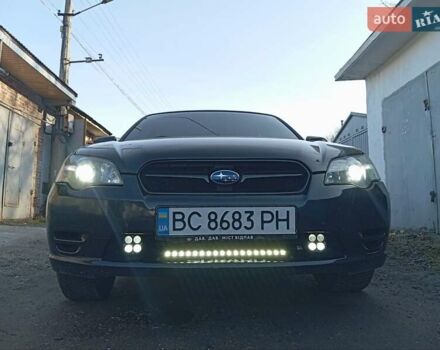 Чорний Субару Легасі, об'ємом двигуна 2.46 л та пробігом 370 тис. км за 4500 $, фото 2 на Automoto.ua