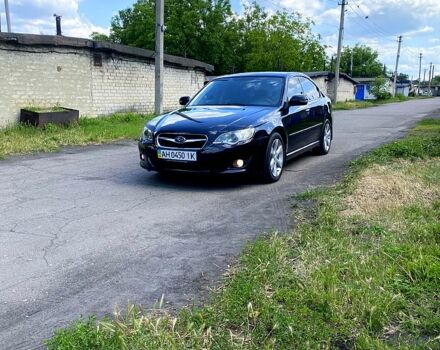 Черный Субару Легаси, объемом двигателя 2 л и пробегом 275 тыс. км за 6699 $, фото 4 на Automoto.ua