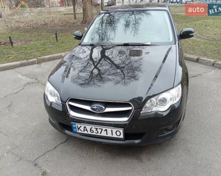 Черный Субару Легаси, объемом двигателя 2 л и пробегом 158 тыс. км за 6600 $, фото 2 на Automoto.ua