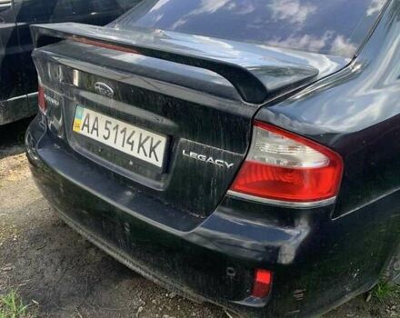 Черный Субару Легаси, объемом двигателя 2.46 л и пробегом 200 тыс. км за 4000 $, фото 3 на Automoto.ua