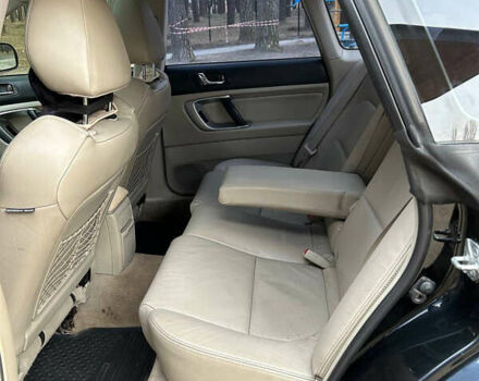 Черный Субару Легаси, объемом двигателя 2 л и пробегом 212 тыс. км за 6200 $, фото 24 на Automoto.ua