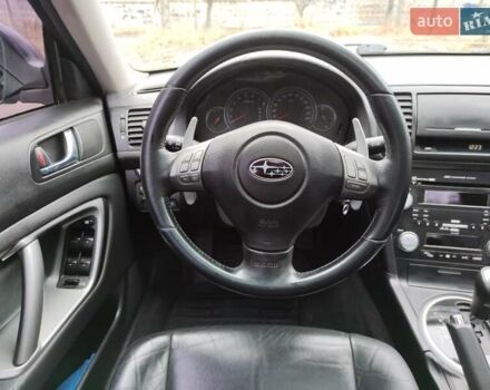 Чорний Субару Легасі, об'ємом двигуна 1.99 л та пробігом 119 тис. км за 8100 $, фото 5 на Automoto.ua