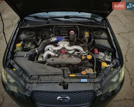 Чорний Субару Легасі, об'ємом двигуна 1.99 л та пробігом 119 тис. км за 8100 $, фото 3 на Automoto.ua