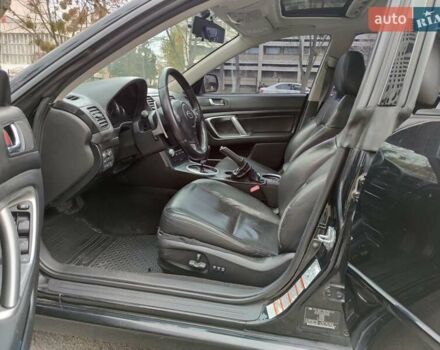 Чорний Субару Легасі, об'ємом двигуна 1.99 л та пробігом 119 тис. км за 8100 $, фото 6 на Automoto.ua