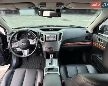 Чорний Субару Легасі, об'ємом двигуна 2.46 л та пробігом 226 тис. км за 9000 $, фото 36 на Automoto.ua