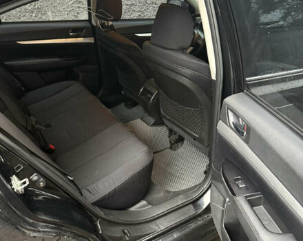 Черный Субару Легаси, объемом двигателя 2 л и пробегом 335 тыс. км за 8000 $, фото 5 на Automoto.ua