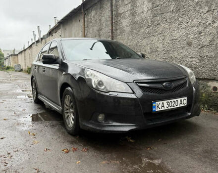 Черный Субару Легаси, объемом двигателя 2 л и пробегом 335 тыс. км за 8000 $, фото 2 на Automoto.ua