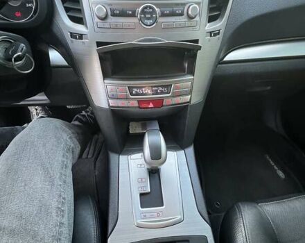 Чорний Субару Легасі, об'ємом двигуна 2.46 л та пробігом 163 тис. км за 10500 $, фото 12 на Automoto.ua