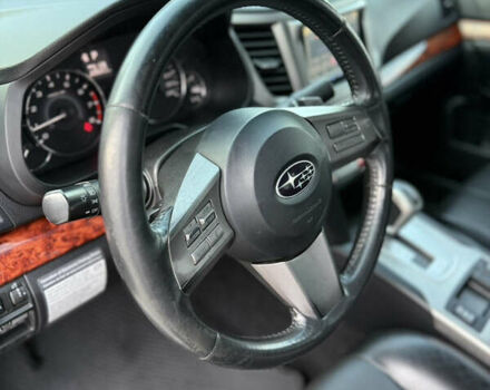 Чорний Субару Легасі, об'ємом двигуна 2.46 л та пробігом 226 тис. км за 9000 $, фото 22 на Automoto.ua