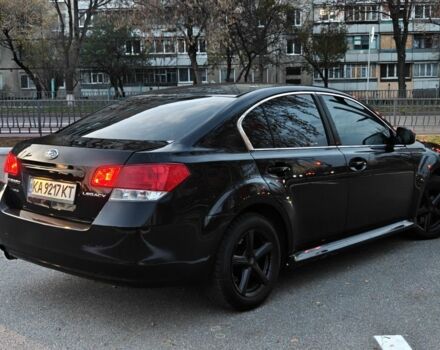 Черный Субару Легаси, объемом двигателя 2.5 л и пробегом 200 тыс. км за 7400 $, фото 3 на Automoto.ua