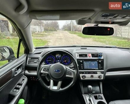 Чорний Субару Легасі, об'ємом двигуна 2.46 л та пробігом 177 тис. км за 12500 $, фото 6 на Automoto.ua