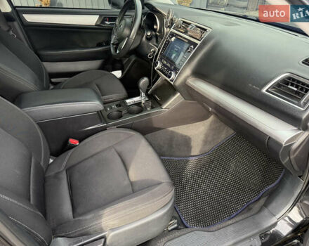 Чорний Субару Легасі, об'ємом двигуна 2.5 л та пробігом 155 тис. км за 10900 $, фото 9 на Automoto.ua