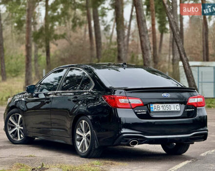 Черный Субару Легаси, объемом двигателя 2.5 л и пробегом 113 тыс. км за 15800 $, фото 1 на Automoto.ua