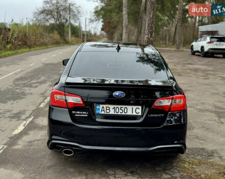 Черный Субару Легаси, объемом двигателя 2.5 л и пробегом 113 тыс. км за 15800 $, фото 5 на Automoto.ua