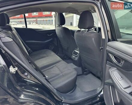 Черный Субару Легаси, объемом двигателя 2.46 л и пробегом 167 тыс. км за 15700 $, фото 13 на Automoto.ua