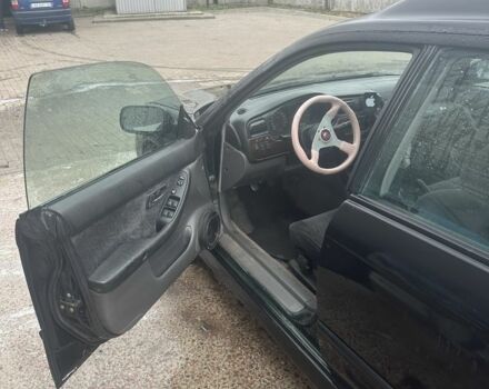 Черный Субару Легаси, объемом двигателя 2.5 л и пробегом 180 тыс. км за 2738 $, фото 4 на Automoto.ua