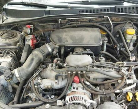 Черный Субару Легаси, объемом двигателя 2.46 л и пробегом 255 тыс. км за 4600 $, фото 17 на Automoto.ua