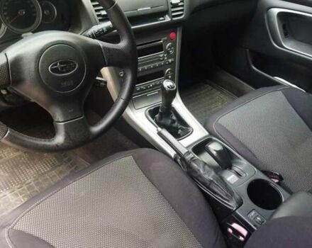 Черный Субару Легаси, объемом двигателя 2.46 л и пробегом 255 тыс. км за 4600 $, фото 10 на Automoto.ua