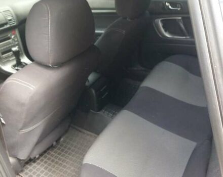 Черный Субару Легаси, объемом двигателя 2.46 л и пробегом 255 тыс. км за 4600 $, фото 11 на Automoto.ua