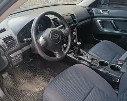 Субару Легаси 2008 в Львове на Automoto.ua Черный Субару Легаси, объемом двигателя 2 л и пробегом 270 тыс. км за 6400 $, фото 6 на Automoto.ua