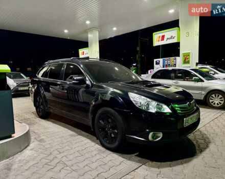 Черный Субару Легаси, объемом двигателя 2 л и пробегом 430 тыс. км за 8100 $, фото 1 на Automoto.ua