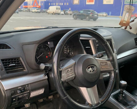 Черный Субару Легаси, объемом двигателя 2 л и пробегом 223 тыс. км за 9000 $, фото 5 на Automoto.ua