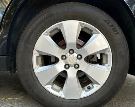 Черный Субару Легаси, объемом двигателя 2.46 л и пробегом 304 тыс. км за 8500 $, фото 5 на Automoto.ua