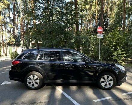 Черный Субару Легаси, объемом двигателя 2.46 л и пробегом 304 тыс. км за 8500 $, фото 3 на Automoto.ua