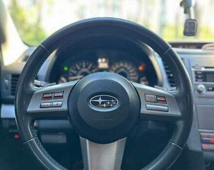 Черный Субару Легаси, объемом двигателя 2.46 л и пробегом 304 тыс. км за 8500 $, фото 15 на Automoto.ua