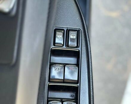 Черный Субару Легаси, объемом двигателя 2.46 л и пробегом 304 тыс. км за 8500 $, фото 19 на Automoto.ua