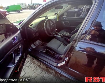 Черный Субару Легаси, объемом двигателя 20 л и пробегом 238 тыс. км за 5000 $, фото 1 на Automoto.ua