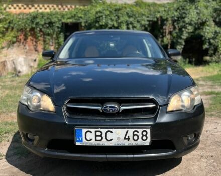 Чорний Субару Легасі, об'ємом двигуна 0 л та пробігом 200 тис. км за 3200 $, фото 1 на Automoto.ua