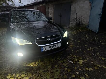 Черный Субару Легаси, объемом двигателя 2 л и пробегом 251 тыс. км за 4500 $, фото 1 на Automoto.ua