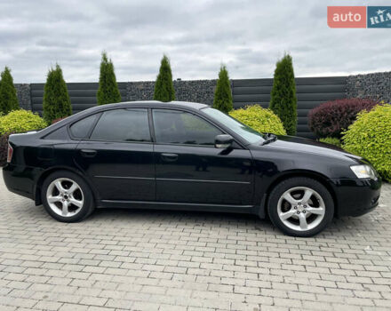 Черный Субару Легаси, объемом двигателя 1.99 л и пробегом 324 тыс. км за 4300 $, фото 1 на Automoto.ua