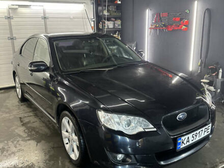Черный Субару Легаси, объемом двигателя 2.46 л и пробегом 285 тыс. км за 5200 $, фото 1 на Automoto.ua
