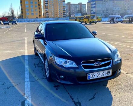 Чорний Субару Легасі, об'ємом двигуна 2 л та пробігом 305 тис. км за 7100 $, фото 1 на Automoto.ua