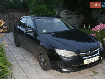 Черный Субару Легаси, объемом двигателя 2 л и пробегом 300 тыс. км за 2500 $, фото 1 на Automoto.ua