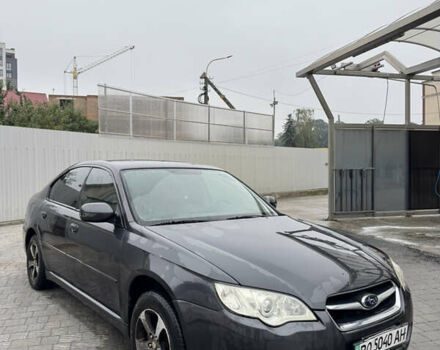 Чорний Субару Легасі, об'ємом двигуна 2 л та пробігом 229 тис. км за 3400 $, фото 1 на Automoto.ua