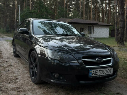 Субару Легаси 2008 в Новомосковске на Automoto.ua Черный Субару Легаси, объемом двигателя 1.99 л и пробегом 224 тыс. км за 6000 $, фото 1 на Automoto.ua