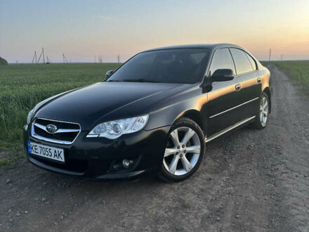 Субару Легаси 2008 в Днепре (Днепропетровске) на Automoto.ua Черный Субару Легаси, объемом двигателя 1.99 л и пробегом 271 тыс. км за 6300 $, фото 1 на Automoto.ua